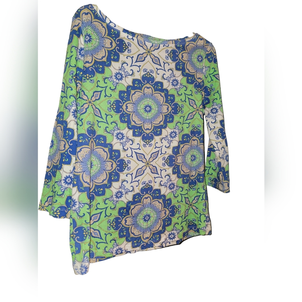Talbots Mosaic Pattern Top.  P2P: 20" L: 23".
